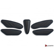 LUIMOTO TANK LEAF Tank Pads for the Yamaha YZF-R6 (2017+) LUIMOTO TANK LEAF Tank Pads for the Yamaha YZF-R6 (2017+)